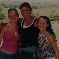 Sarah Rawlings Photo 14