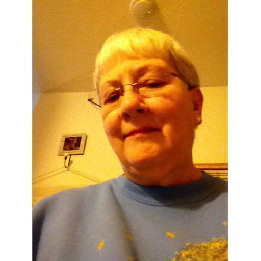 Janet Harding Photo 3