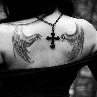 Elizabeth Angel Photo 25