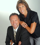 Julie Thompson Photo 6
