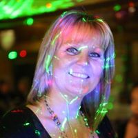 Julie Callender Photo 8