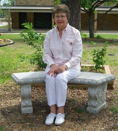 Sandra Lamb Photo 25