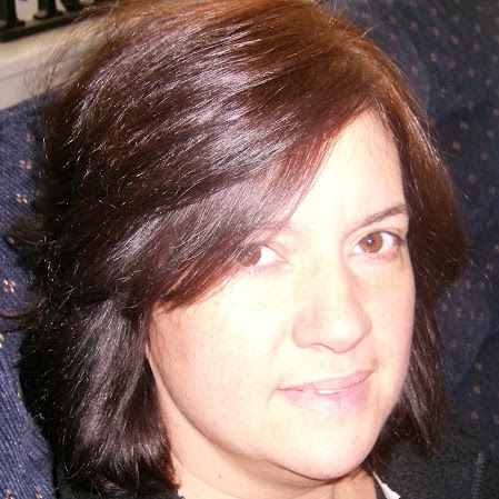 Sandra Sanderson Photo 29