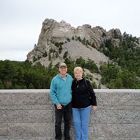 Sandy Howard Photo 6