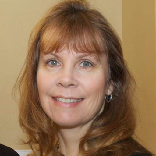 Linda Wood Photo 7