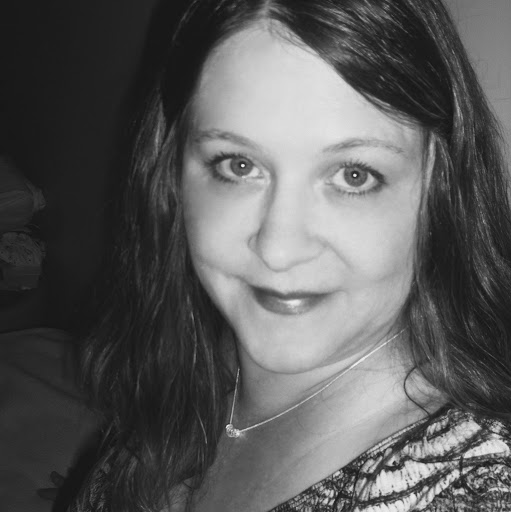 Kristine Midwood Photo 2