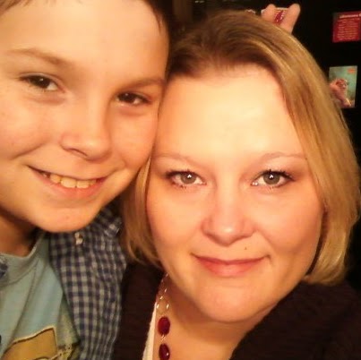 Lisa Duvall Photo 15