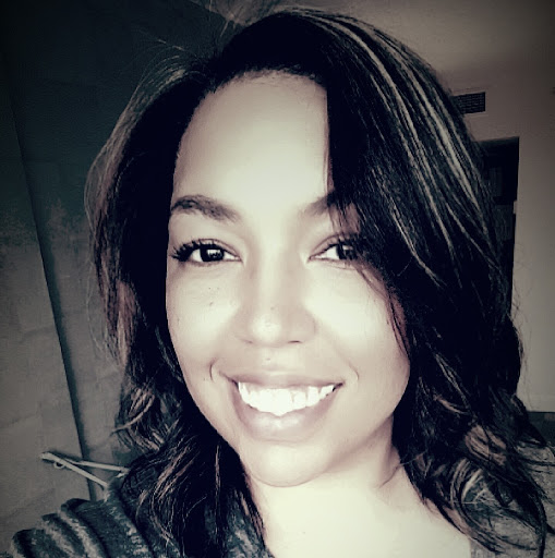 Allison Jones Photo 17