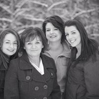 Mary Reeves Photo 18