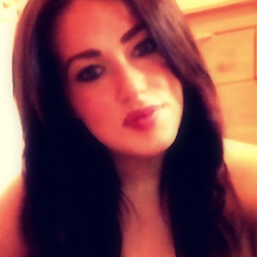 Amber Spence Photo 32