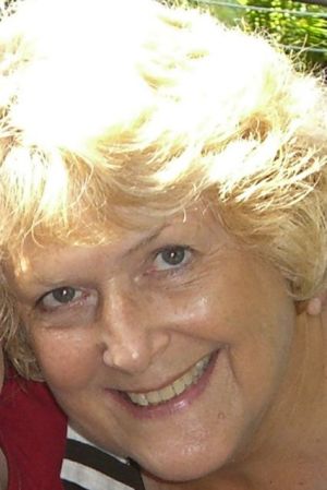 Nancy Crawford Photo 20