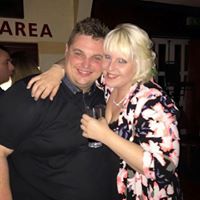 Laura Hackney Photo 20