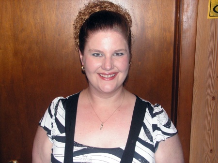 Melissa Hopkins Photo 34