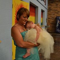 Jill Tuttle Photo 31