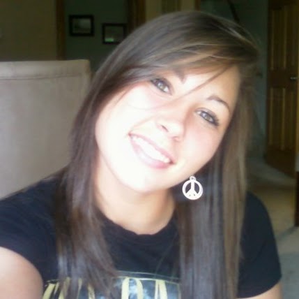 Stephanie Ritter Photo 22