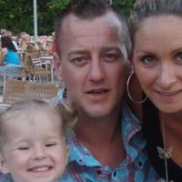 Katie Cartwright Photo 21