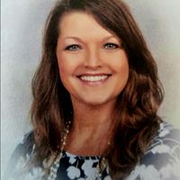 Paula Hawkins Photo 6