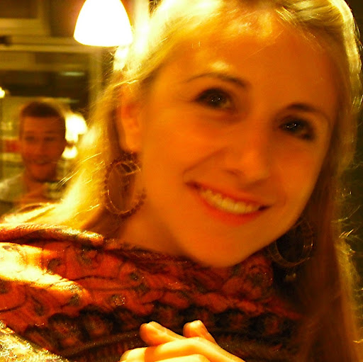 Sarah Sager Photo 17