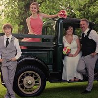 Michele Delaney Photo 37