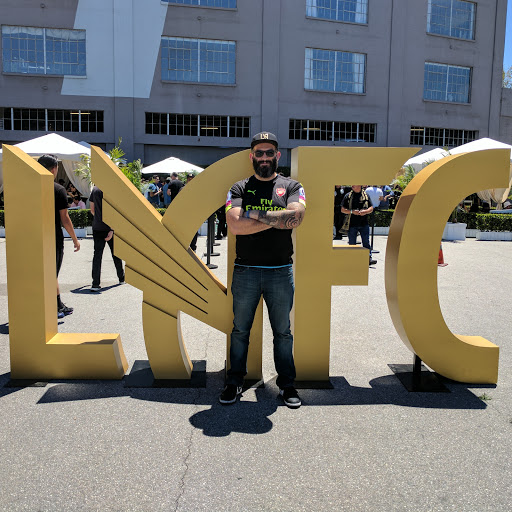 Mark Torres Photo 16