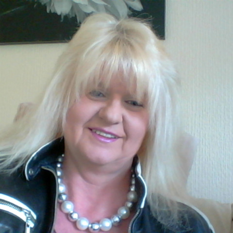 Denise Gibson Photo 14