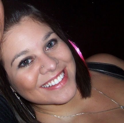 Kelli Sullivan Photo 15