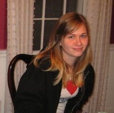 Emma Johnson Photo 21
