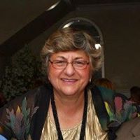 Loretta Miller Photo 12