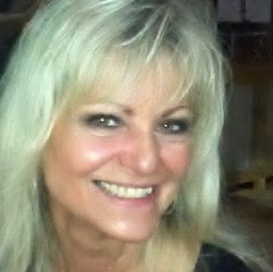 Joan Jones Photo 8