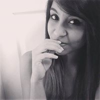 Sarah Garay Photo 14