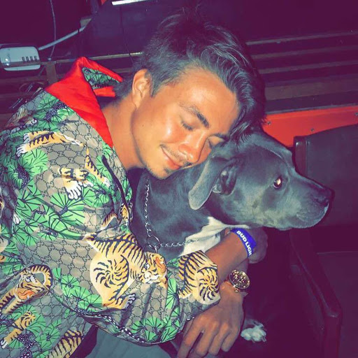 Nathan Oliver Photo 17