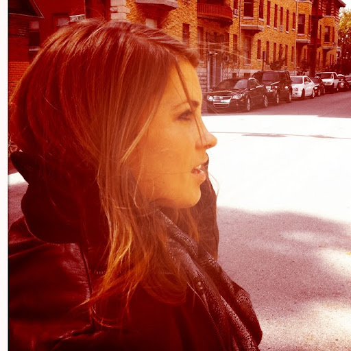 Ellen Elliott Photo 24