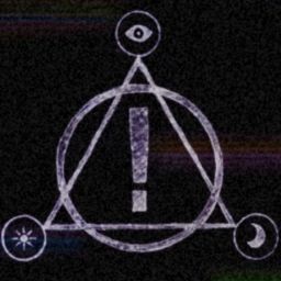 Emily Manning Photo 4