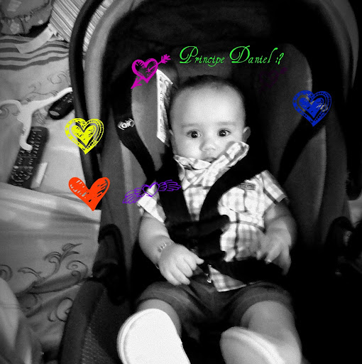 Yessenia Villanueva Photo 5