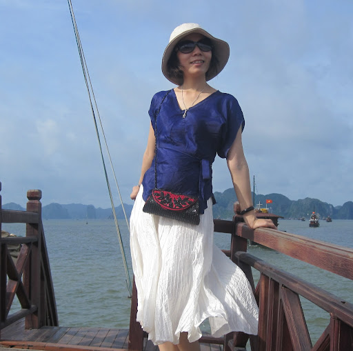 Yen Nguyen Photo 16