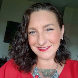 Christina Barker Photo 4