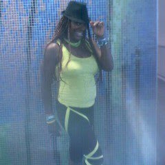 Tania Phillips Photo 17