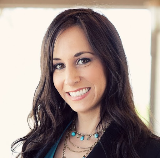 Robin Romero Photo 12