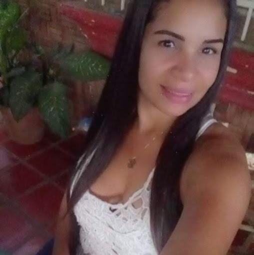 Maria Bravo Photo 17
