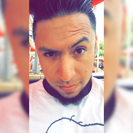 Jose Barrios Photo 38