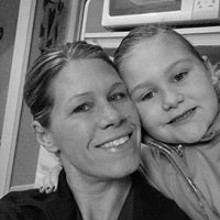 Christy Mooney Photo 9