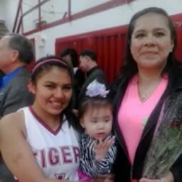 Darla Thompson Photo 23