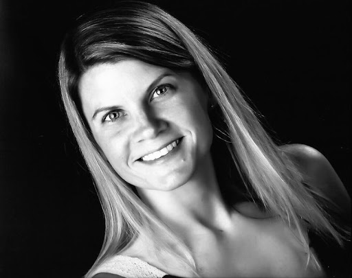 Melissa Hensley Photo 16