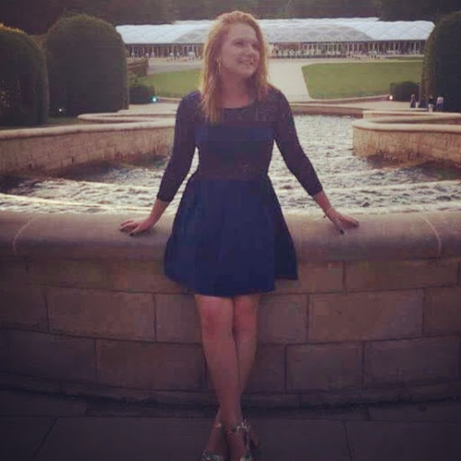 Sarah Charlton Photo 13