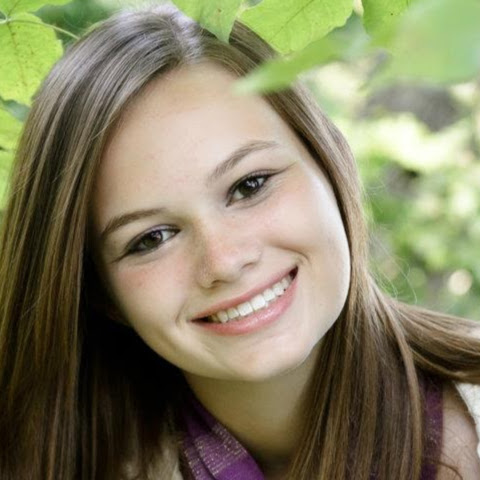 Angela Berger Photo 7