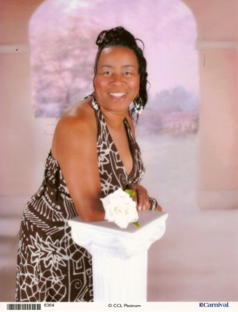 Tina Fields Photo 37