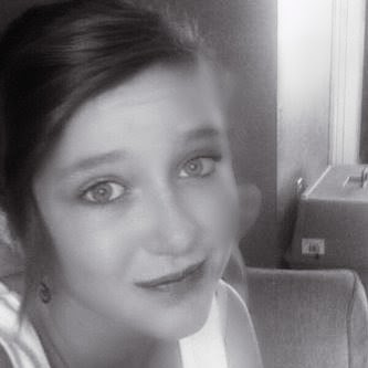 Erin Smith Photo 19