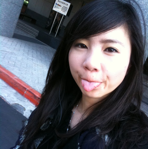 Nancy Chiu Photo 10