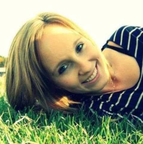 Stefanie Ford Photo 3