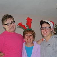 Robyn Henderson Photo 38